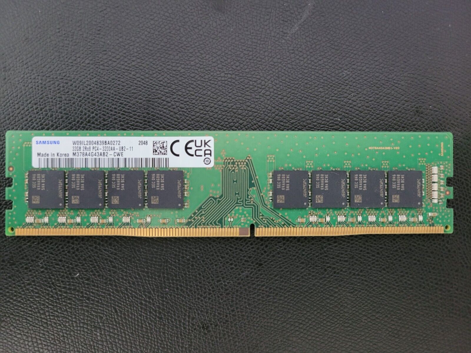 Samsung 32GB (1 x 32GB) PC4-25600 (DDR4-3200) Memory (M378A4G43AB2CWE)