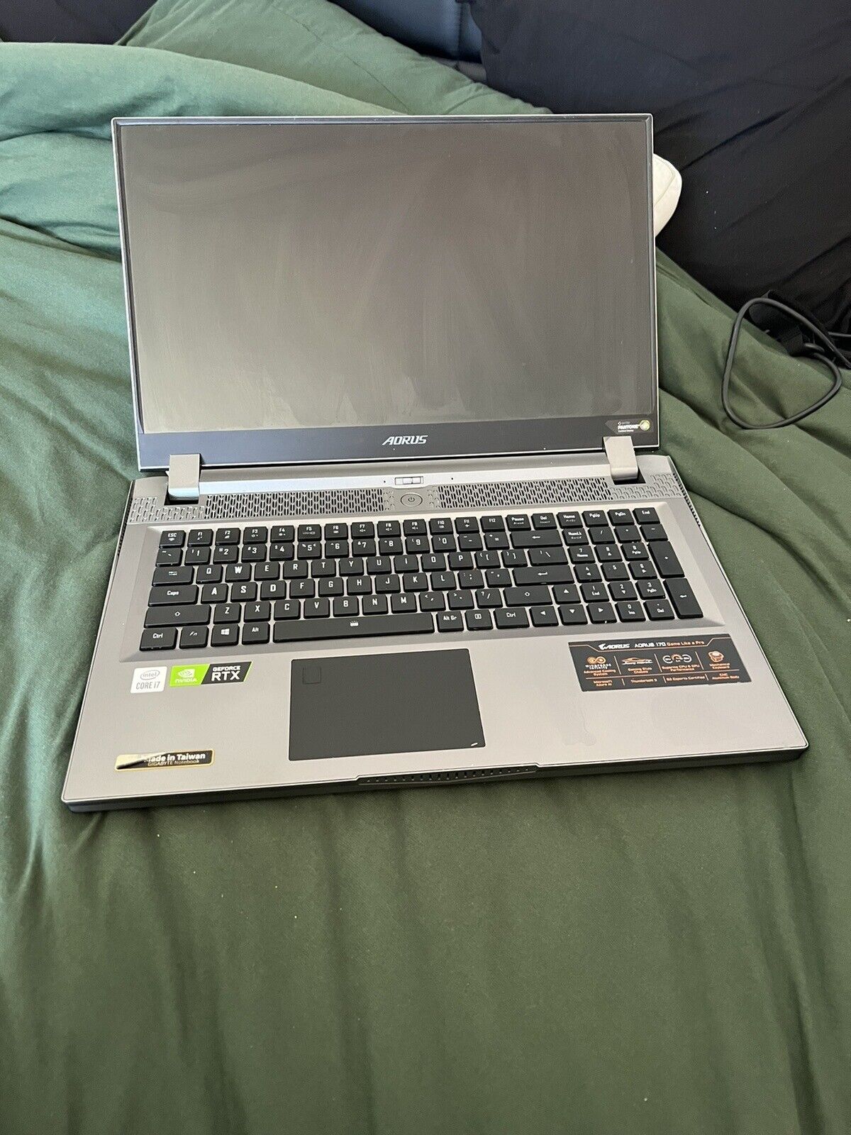 Gaming Laptop i7-10870H rtx 3070