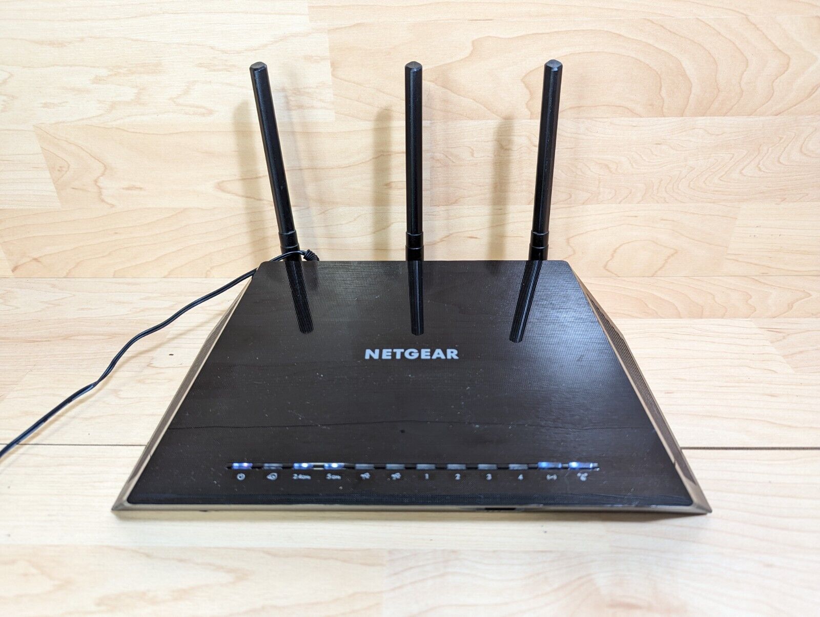 TESTED Netgear R6400v2 - AC1750 Smart Wi-Fi Router (Ac1750) - VERY GOOD COND