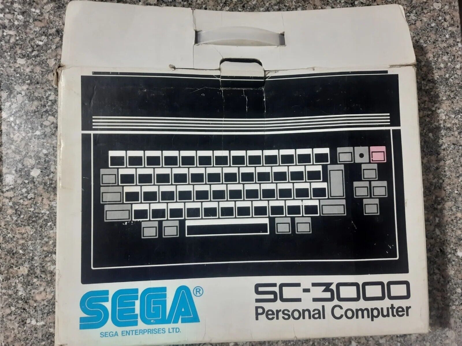 Sega SC-3000 Personal Computer + 1 Controller + 1 Games + Basic ( working )