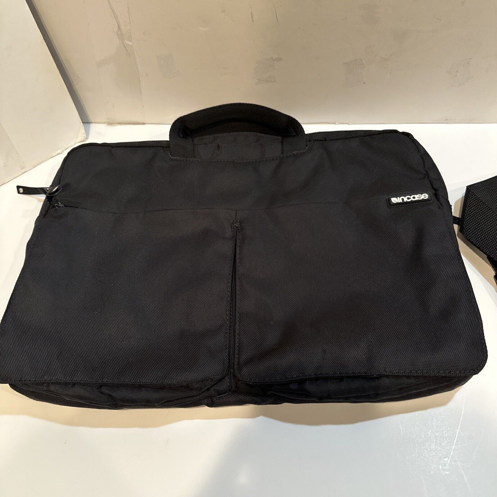 Incase Laptop Tablet Bag Nylon Many Multiple Pockets Carry Case