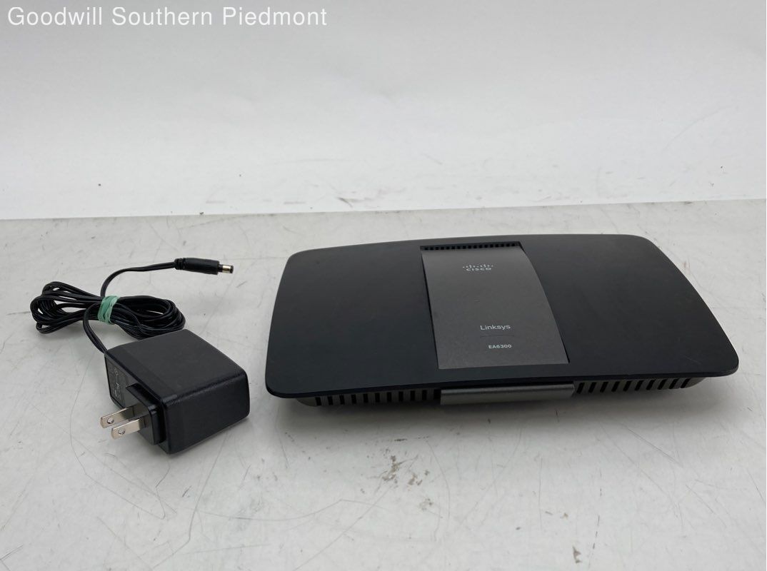 Cisco LinkSys EA6300 4-Port Gigabit Wireless Router EA6300V1