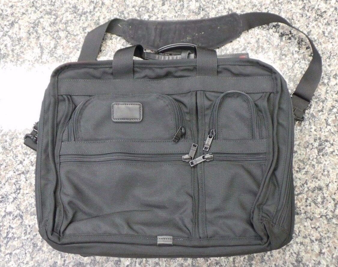 AUTHENTIC Tumi  Computer Bag With Tumi Shoulder Strap 108613-12 LOC.BY-8D