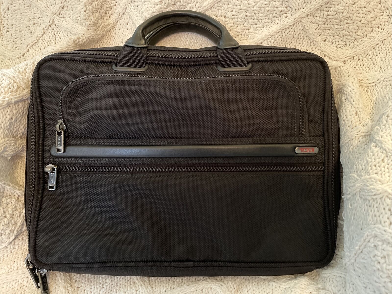 Authentic TUMI Laptop Padded PC Computer Briefcase  Black Mint