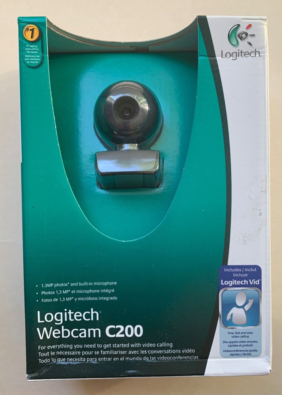 Logitech Webcam C200 RightSound Microphone 1.3 MP Photos VGA Sensor NEW