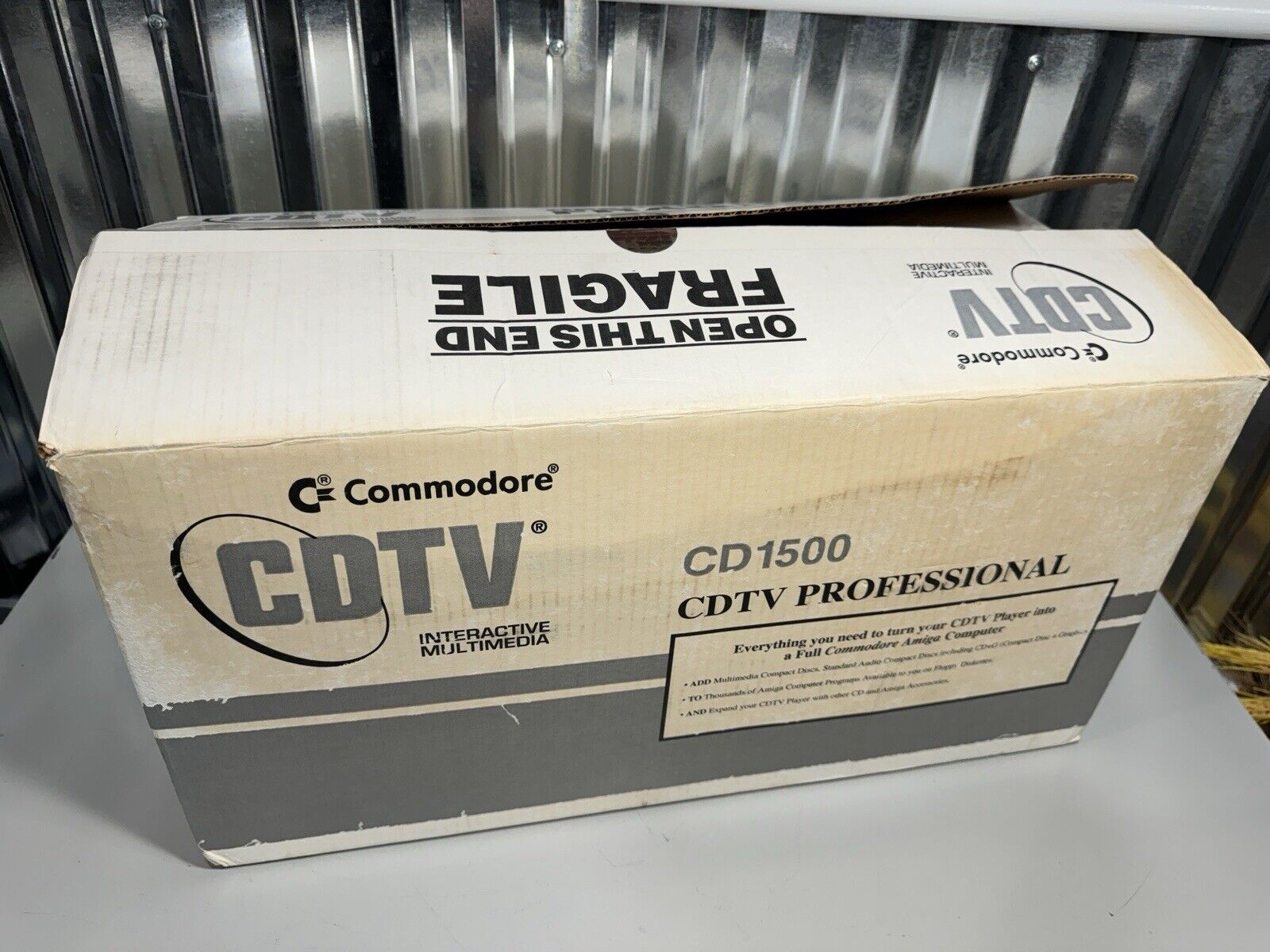 Commodore CDTV Professional CD1500 Kit