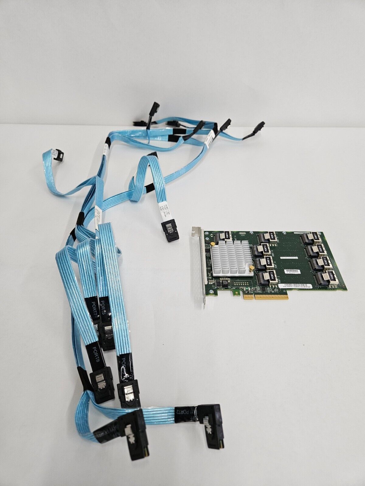 HPE 876907-001- HP SAS 12GB Express Expander Card for HP ProLiant DL38X Gen 10