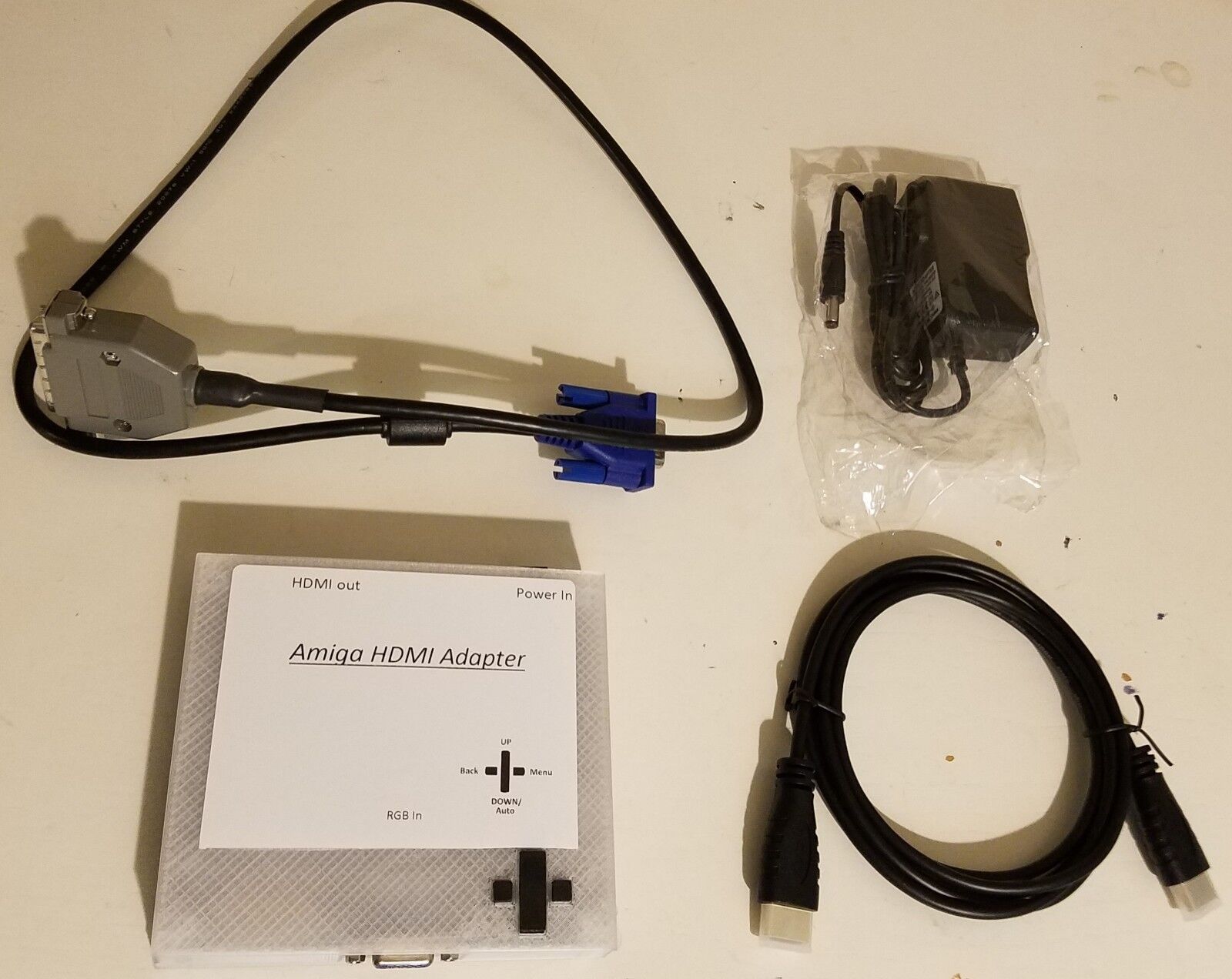 Commodore Amiga DB23 RGB to HDMI Flickerfixer Scandoubler Monitor