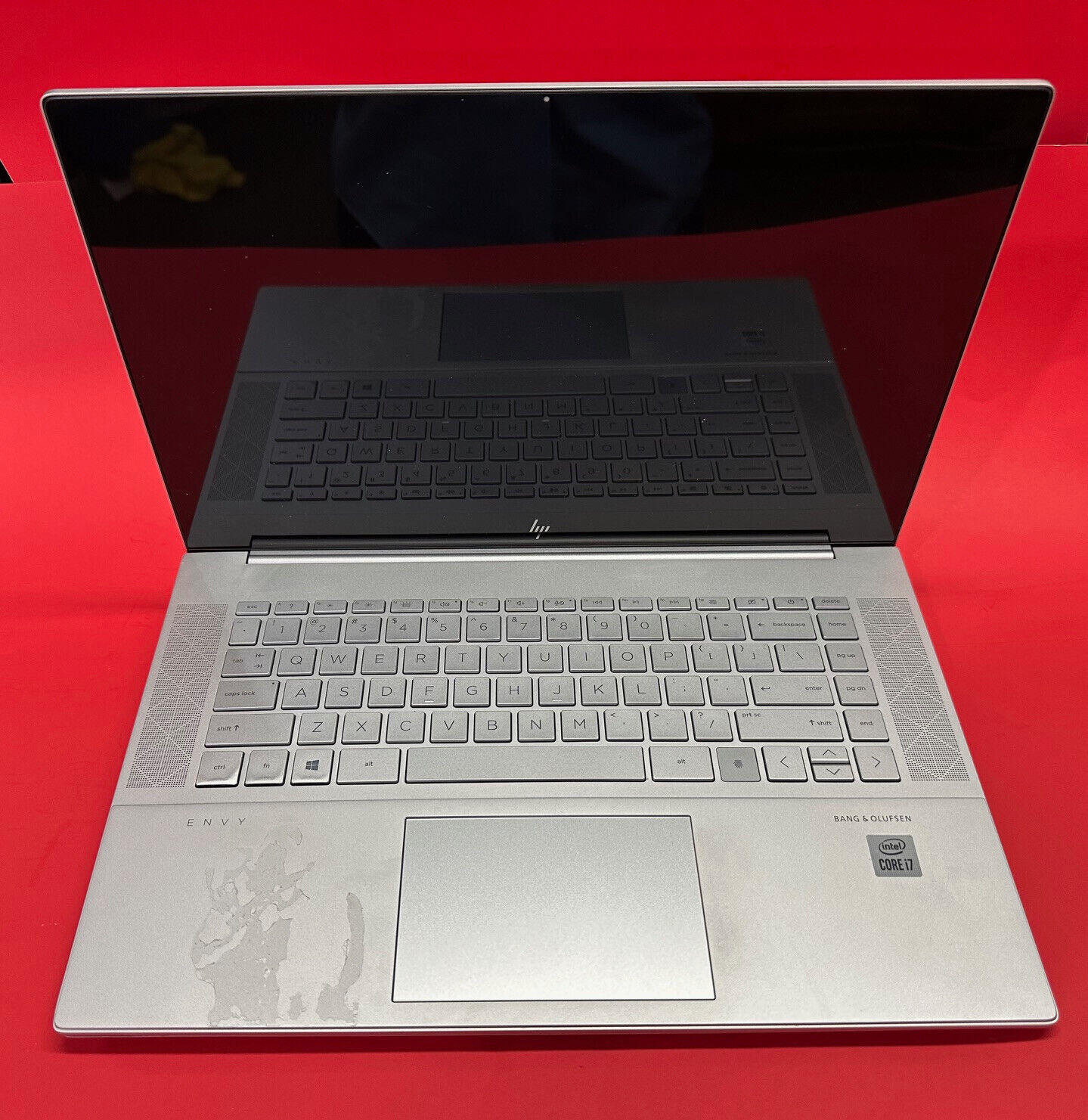 HP ENVY Laptop - 15-ep0010nr Laptop PC 15.6\