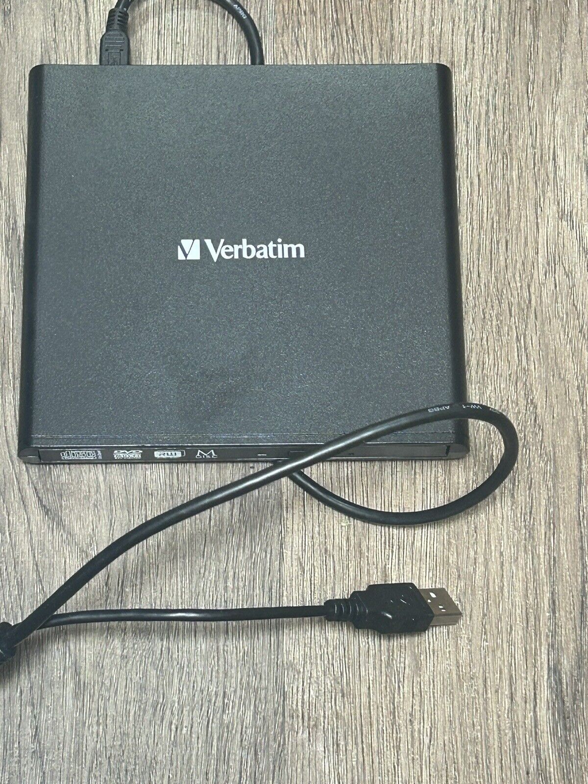Verbatim 98938 External Slimline CD/DVD Writer USB 2.0 Black USB Cable Included