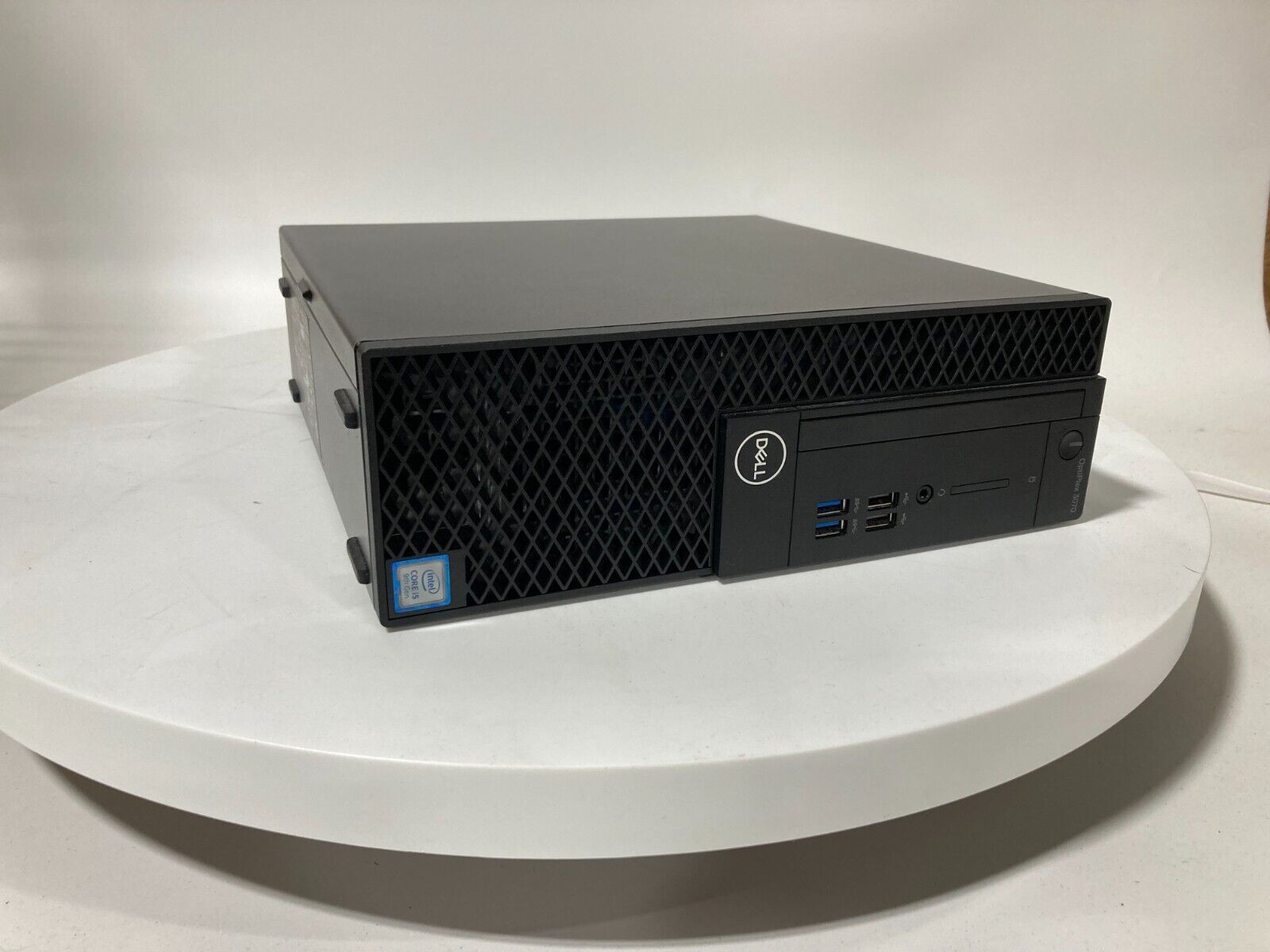 Dell Optiplex 3070 SFF i5-9500 @ 3.0GHz a 256 SSD  with 16 GB of Memory