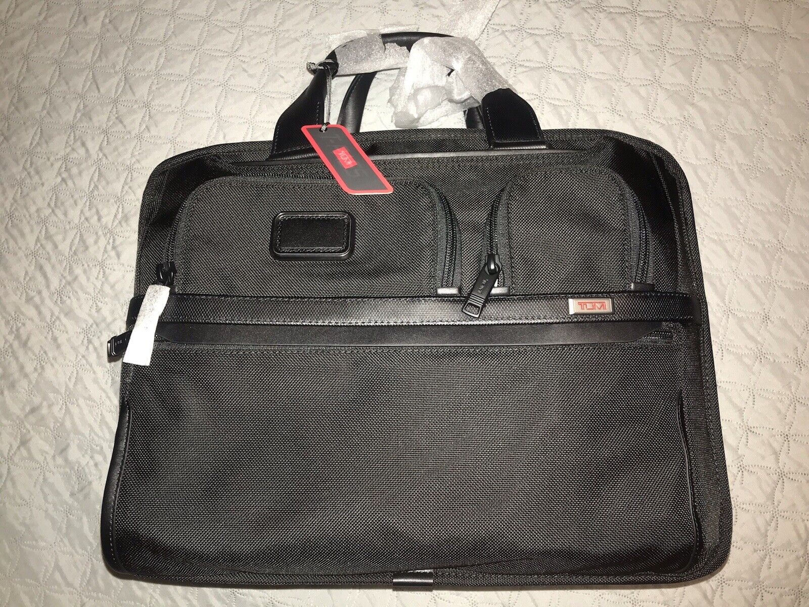 TUMI Alpha 3 T-pass Expandable Laptop Briefcase Bag Nylon 117306 1041