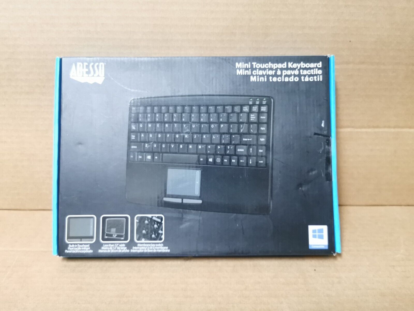 Adesso AKB-410UB SlimTouch 410 Wired Mini Touchpad Keyboard Black USB/#Y57