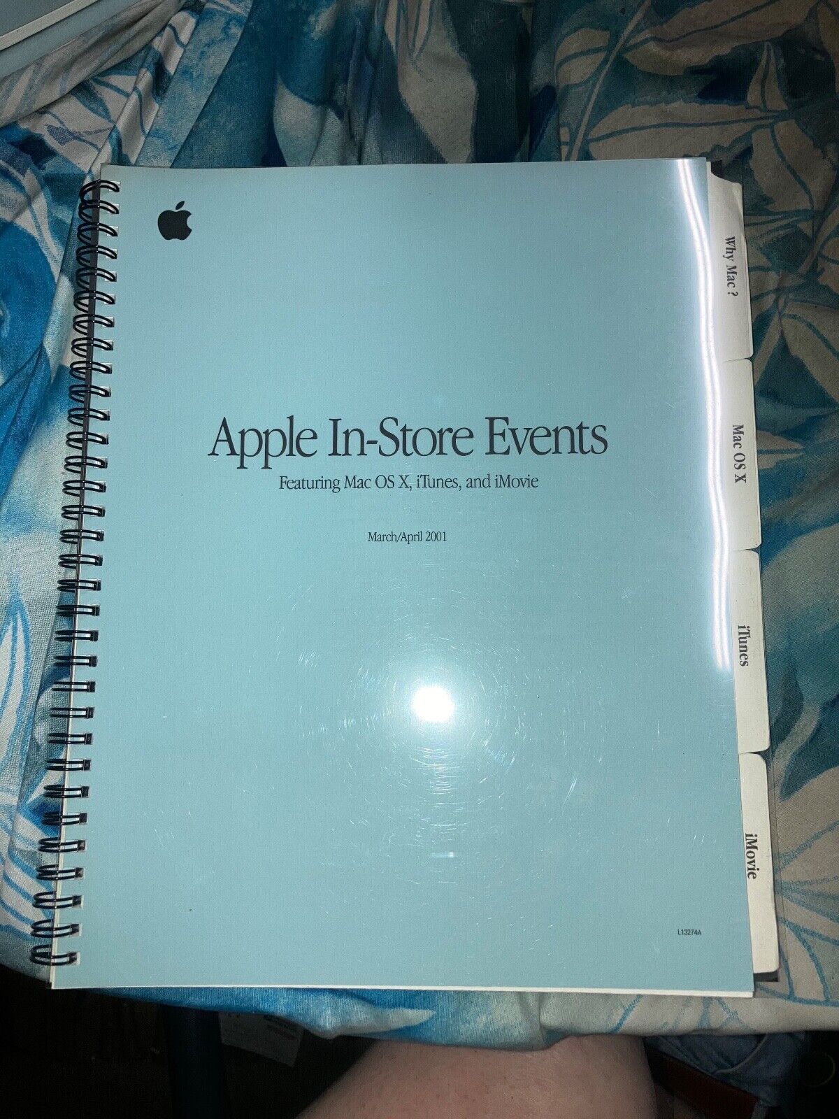 Apple Mac OS X, iMovie & iTunes In-Store Events Manual. New. Unused. Very Rare.
