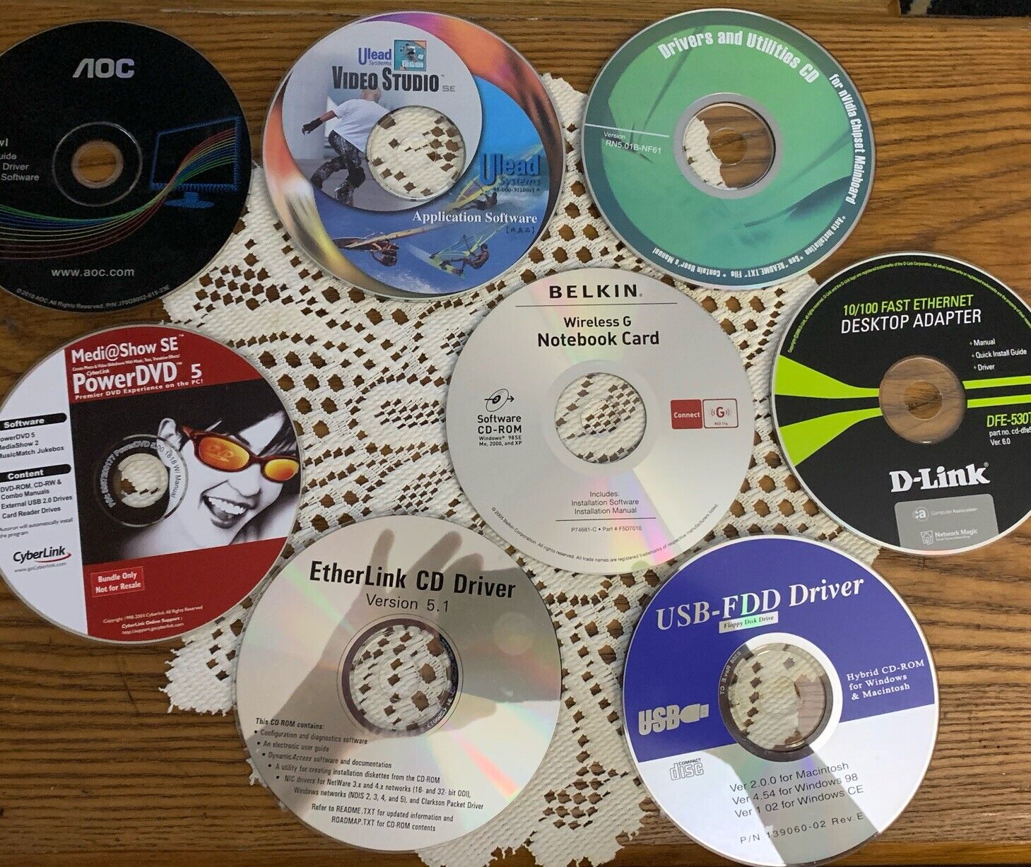 CD-ROM PC SOFTWARE Lot Of 8 Mixed Disks Variety