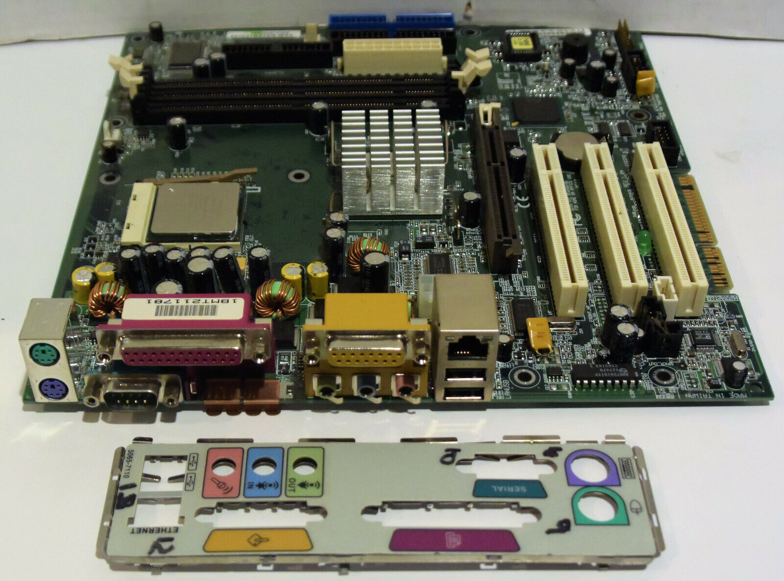 HP/ASUS P4B-LA Motherboard REV: 1.04 W/ Intel Pentium 4 1.8GHz