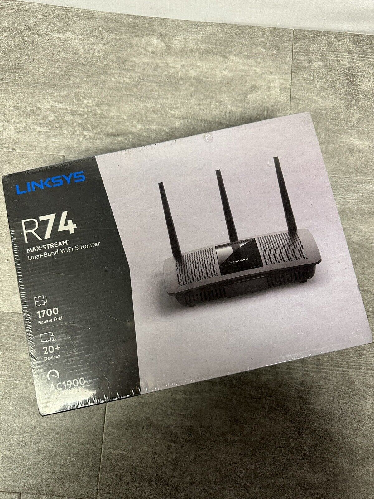 Linksys R74 Max-Stream Dual Band WiFi Router AC1900 (New)