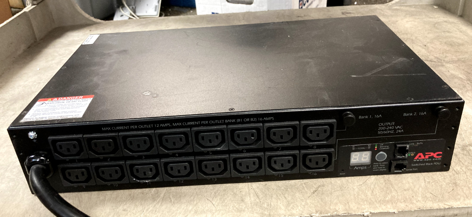 APC AP7911B Rack PDU Switched 2U 30A 208V (16)C13 16 Outlet