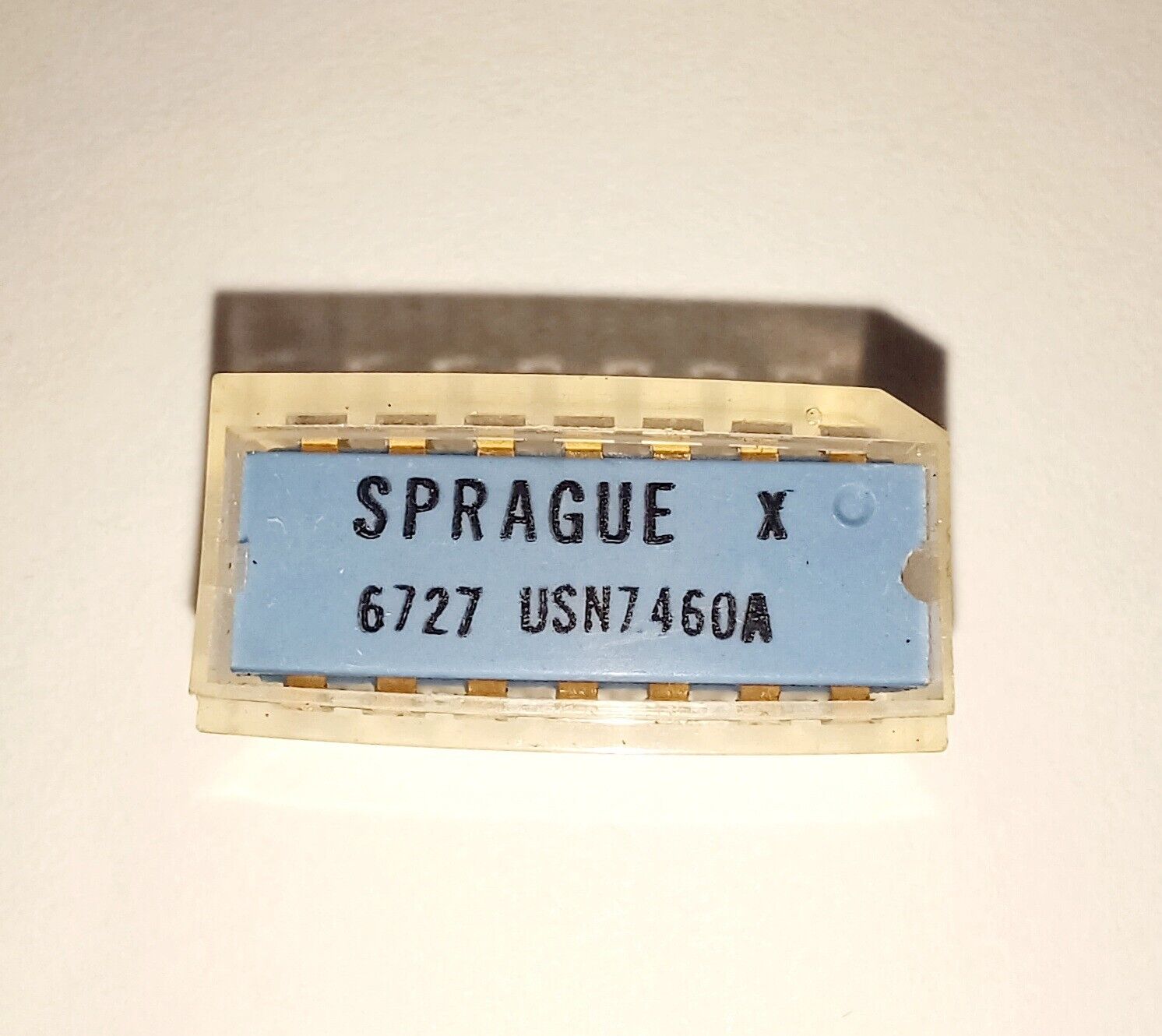Sprague USN7460A IC chip microchip DIP-14 vintage from 1967   Gold plated legs