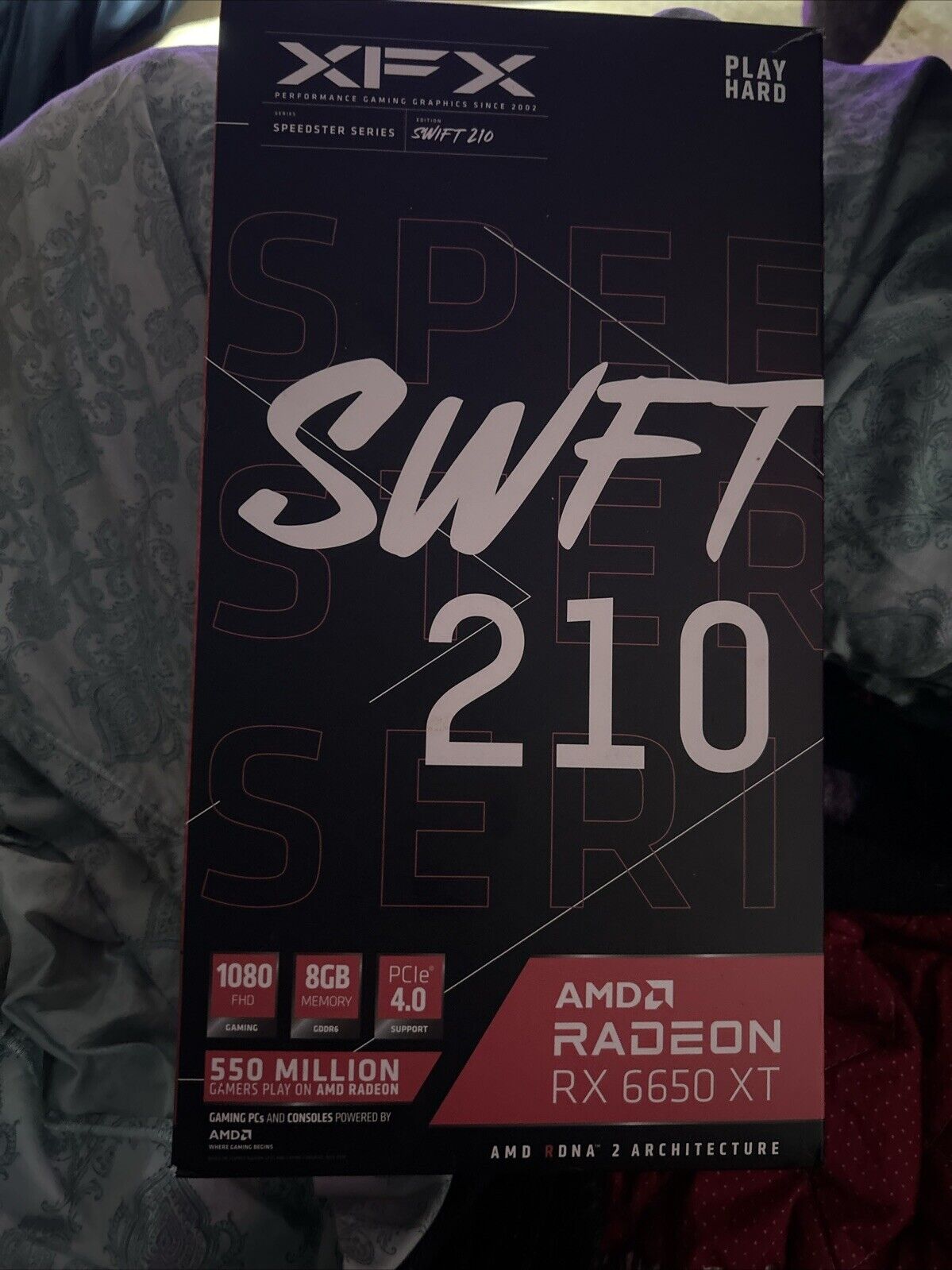 XFX Swift 210 AMD Radeon RX 6650 XT