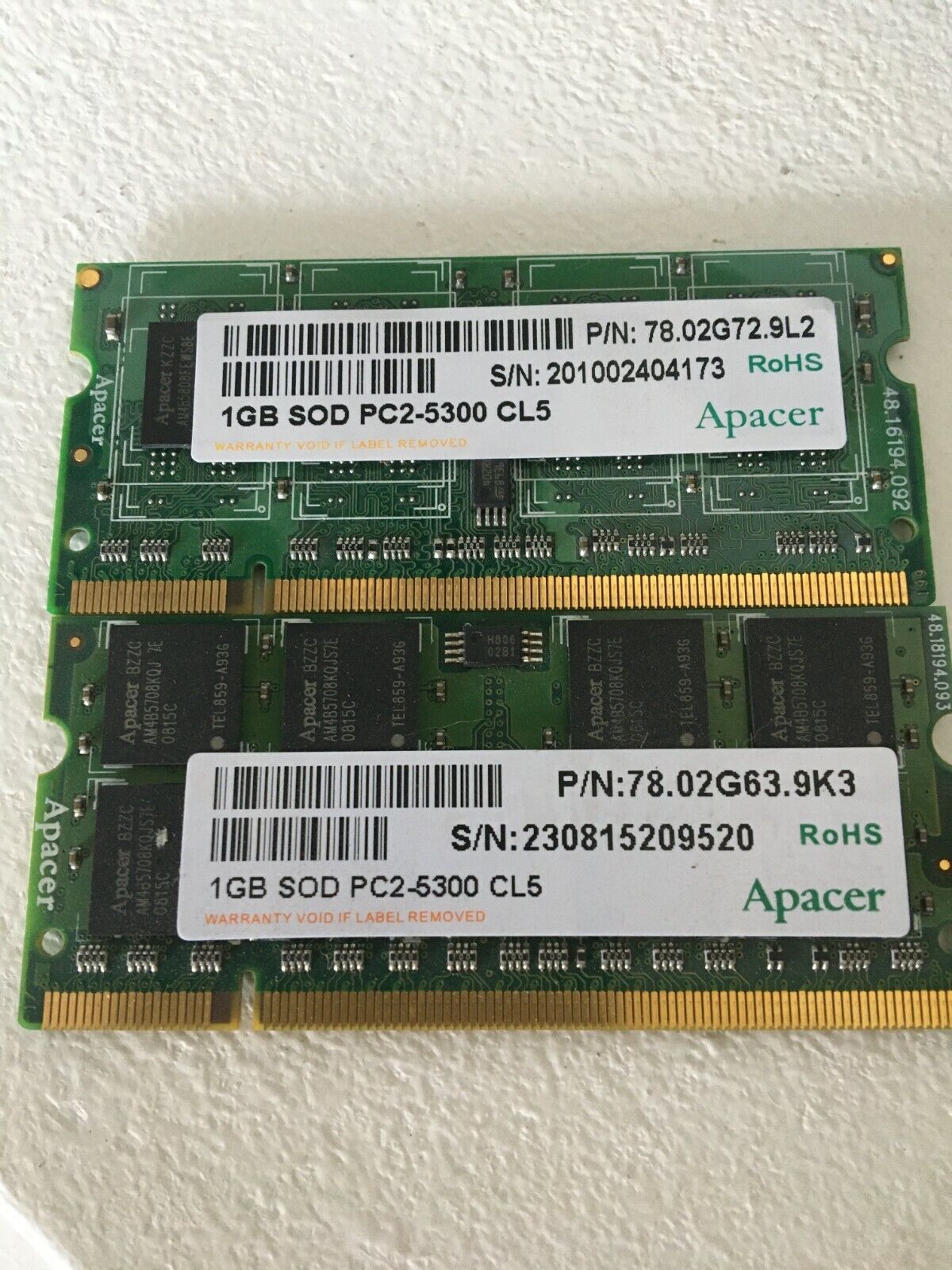 Apacer  Memory (2 each) 1GB SOD PC2-5300 CL5  ( 2 X 1GB Module)