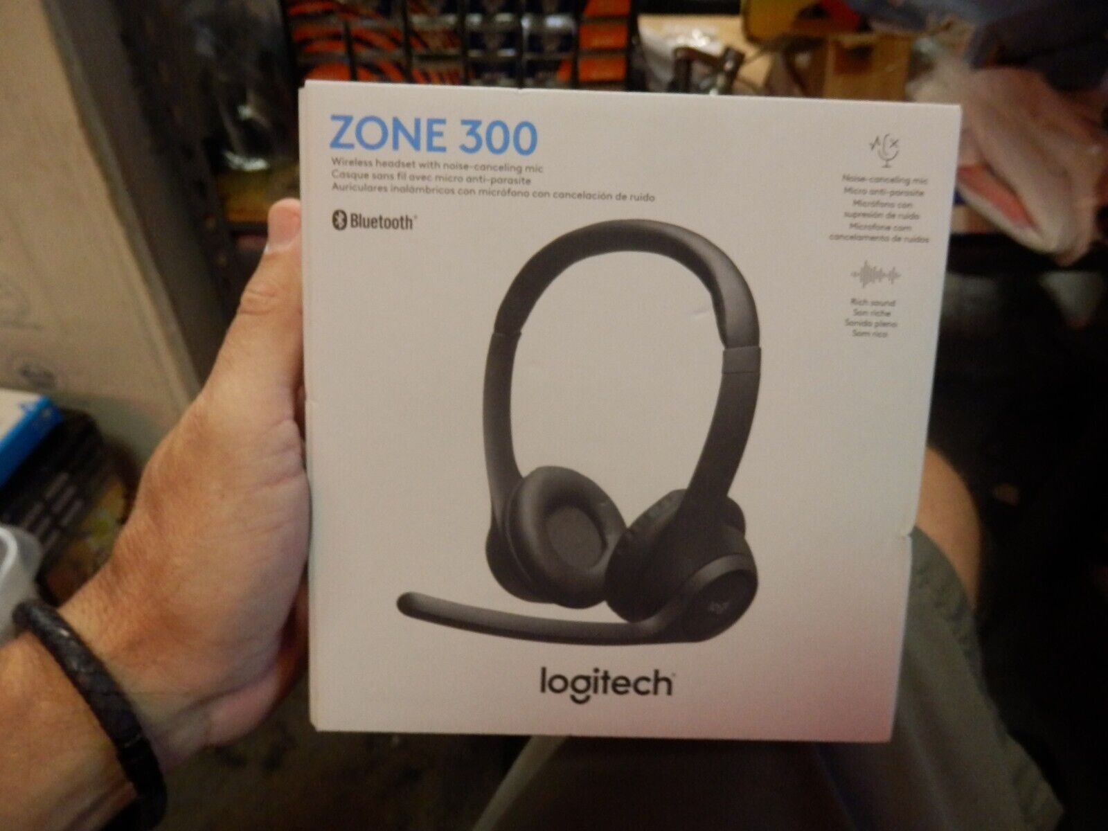 Logitech Zone 300 Wireless Headset with Dual Noise-Canceling Mics - Black 🔥NEW