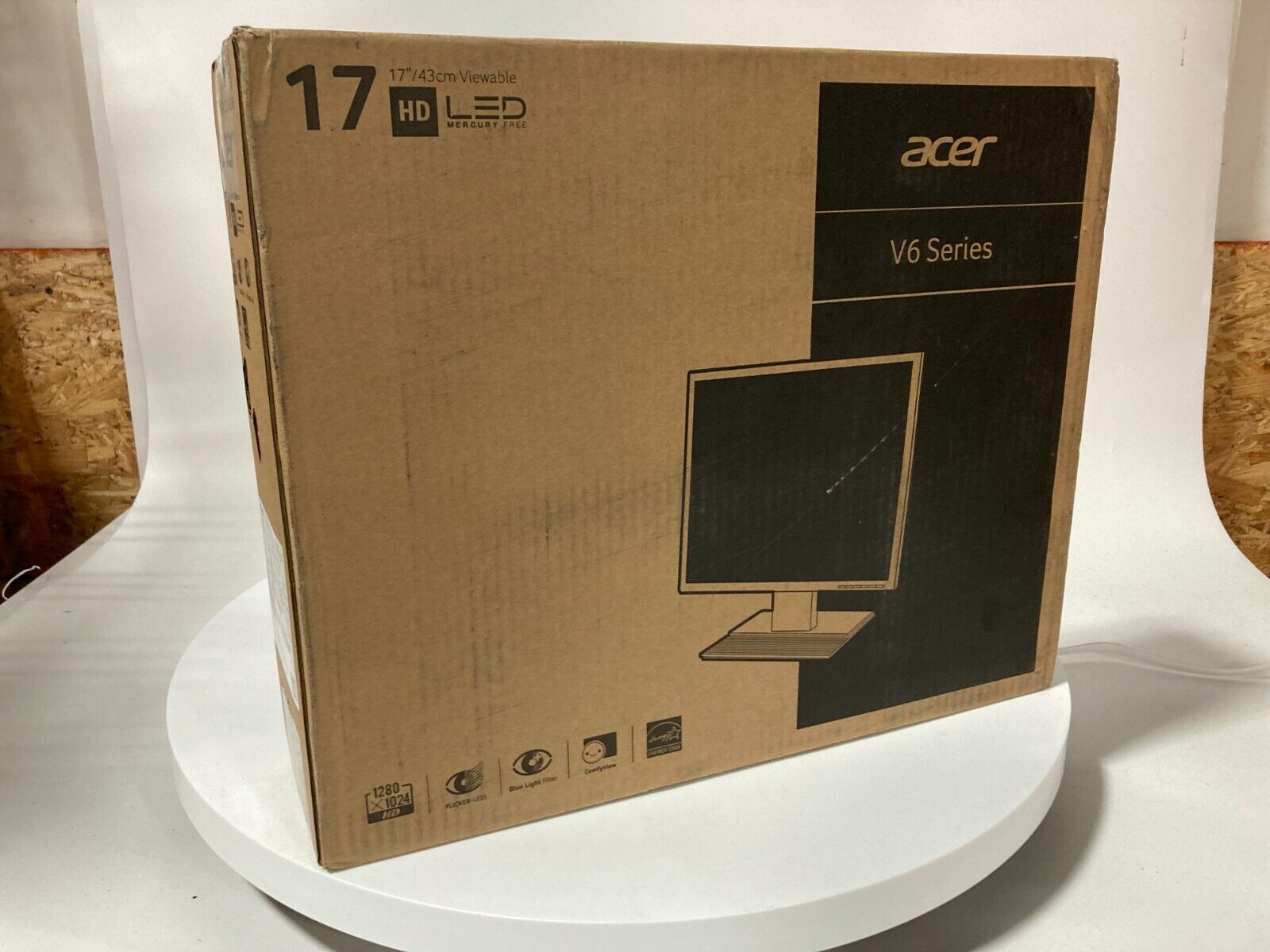 New Factory Sealed Acer V176L V6 17\' LED Display
