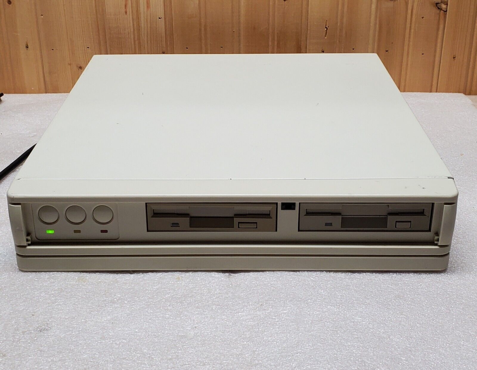 Vintage Retro PC Computer AMD 386SX Powers On, Untested (Unknown Brand)