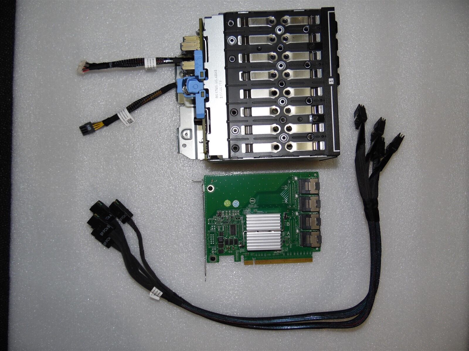 PCIe NVME U.2 SSD CARD EXPANDER DELL POWEREDGE SERVER R720 R820 YPNRC 693W6