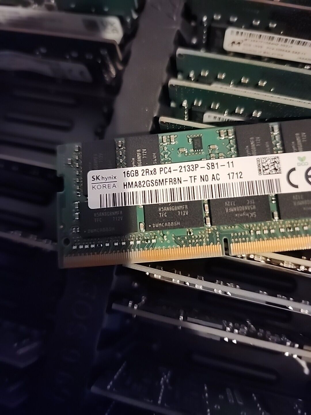 SK Hynix 32GB Kit (2x16gb) PC4-17000 (DDR4-2133) Memory Laptop Memory SODIMM