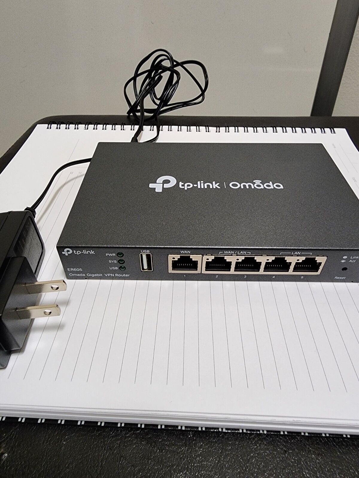 TP-Link ER605 Omada 5-Port Gigabit Multi-WAN VPN Router, 3 Config WAN/LAN