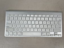 Apple A1314 Wireless Keyboard with Bluetooth for iMac / Mac / iPad picture