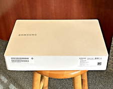 Samsung 950XCJ-K02 15.6