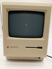 APPLE MACINTOSH PLUS 1MB M0001A Powers On Floppy Icon With X + Power Cord  picture