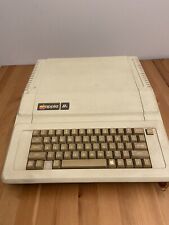 Vintage Apple IIe Computer picture