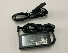 New OEM Genuine HP Elitebook 820-G3 840-G3 850-G3 65w AC Power Charger Adapter picture