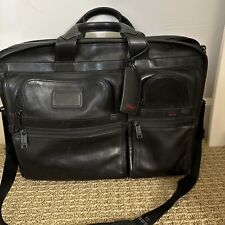 Tumi Deluxe Black Leather Messenger Bag Briefcase 96514DH laptop case T Pass picture