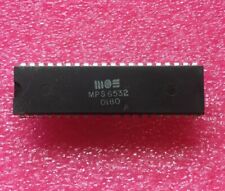 Vintage 1980 MOS Commodore Computer Chip MPS 6532 40 Prong NOS picture