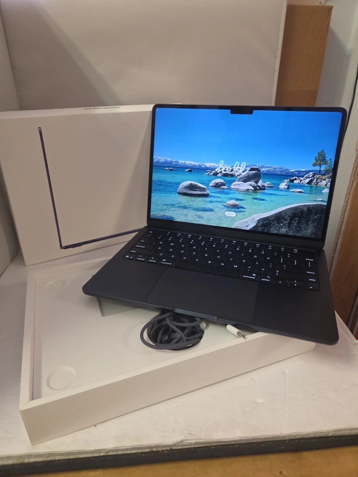 Apple MacBook Air 13" 2025 M4 16GB RAM 256GB SSD ''Rеаd dеѕсriрtiоn ''