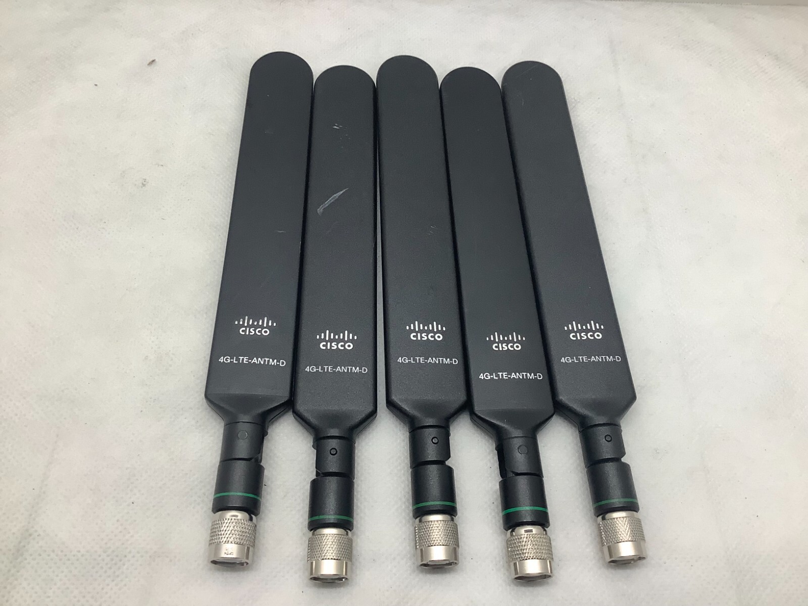 5x Cisco 4G-LTE-ANTM-D 4G LTE 700MHz-2600MHz