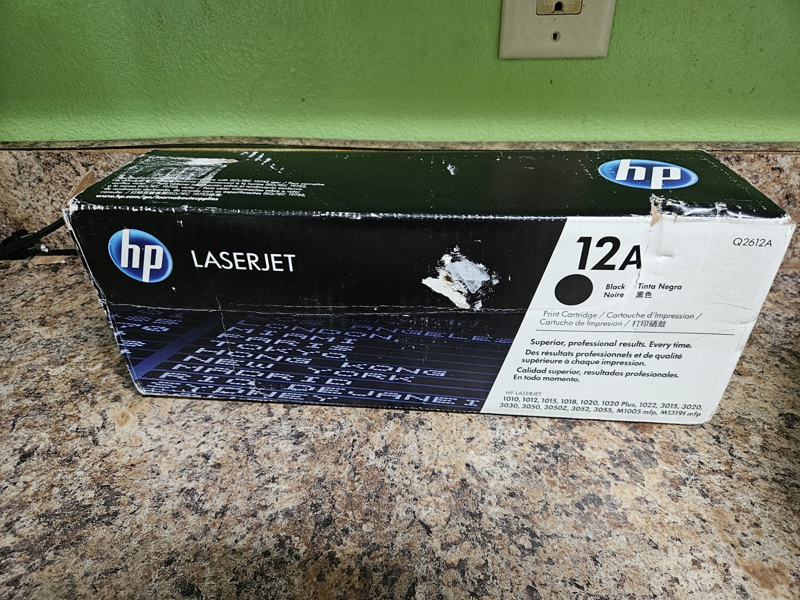 New HP 12A Toner Cartridge Black Genuine OEM Q2612A New 