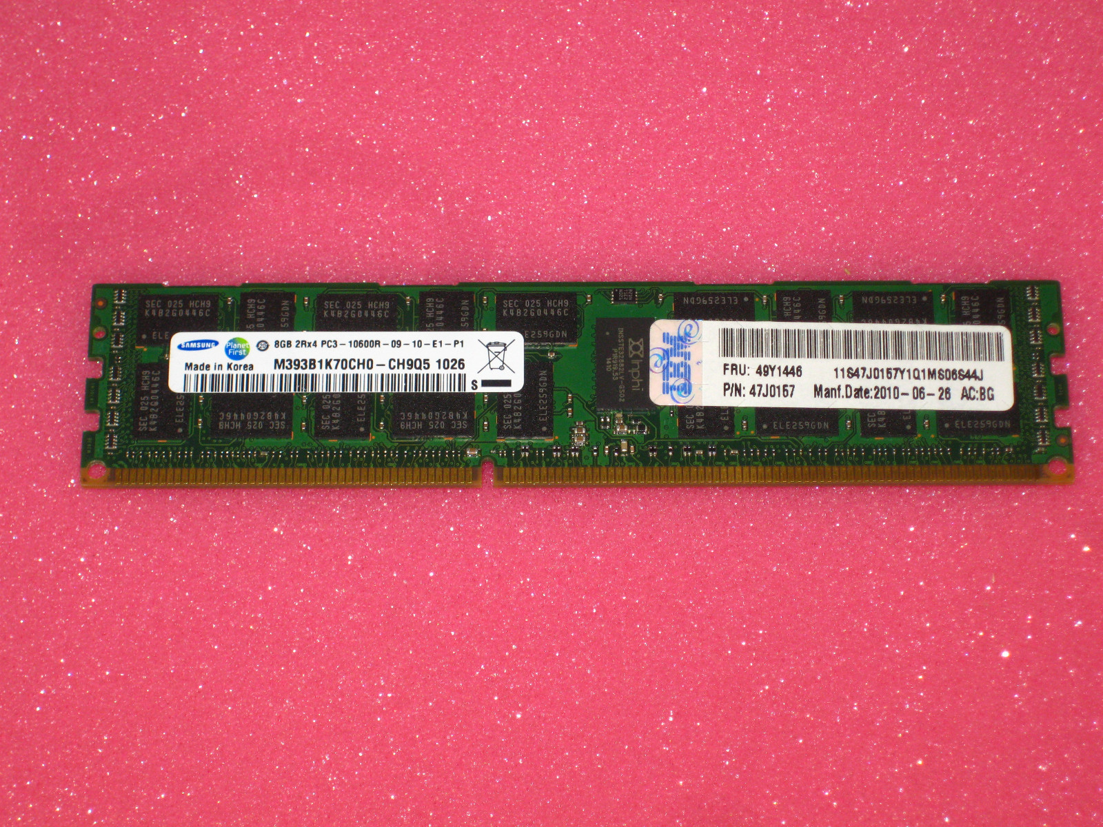 49Y1436 / FRU 49Y1446 - IBM 8GB 1X8GB PC3-10600 CL9 ECC DDR3 1333MHZ LP RDIMM