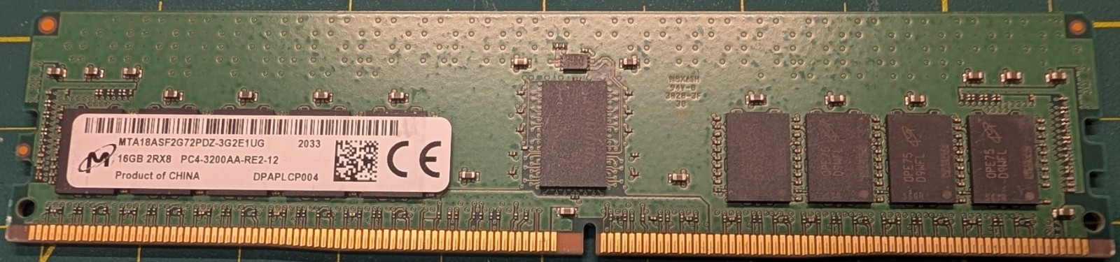 Micron 16GB 2Rx8 PC4-3200 ECC REG Server Memory - MTA18ASF2G72PDZ-3G2E1UG