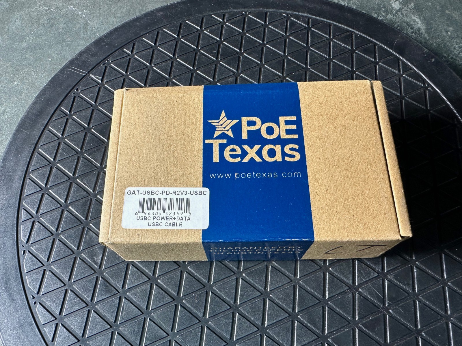 PoE Texas GAT-USBC-PD-R2V3-USBC 802.3at PoE+ to USB-C 25W Power Data Splitter