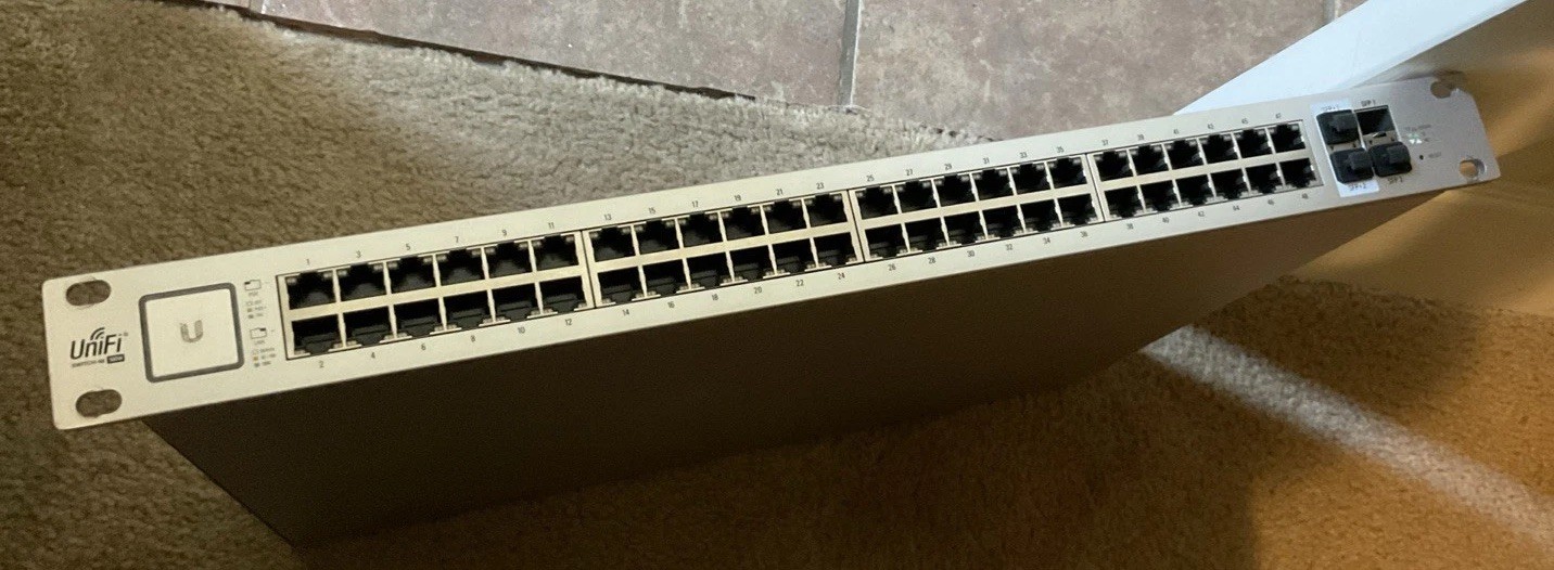 Ubiquiti Networks UniFi US-48-500W 48 Port POE Switch For Parts *READ*