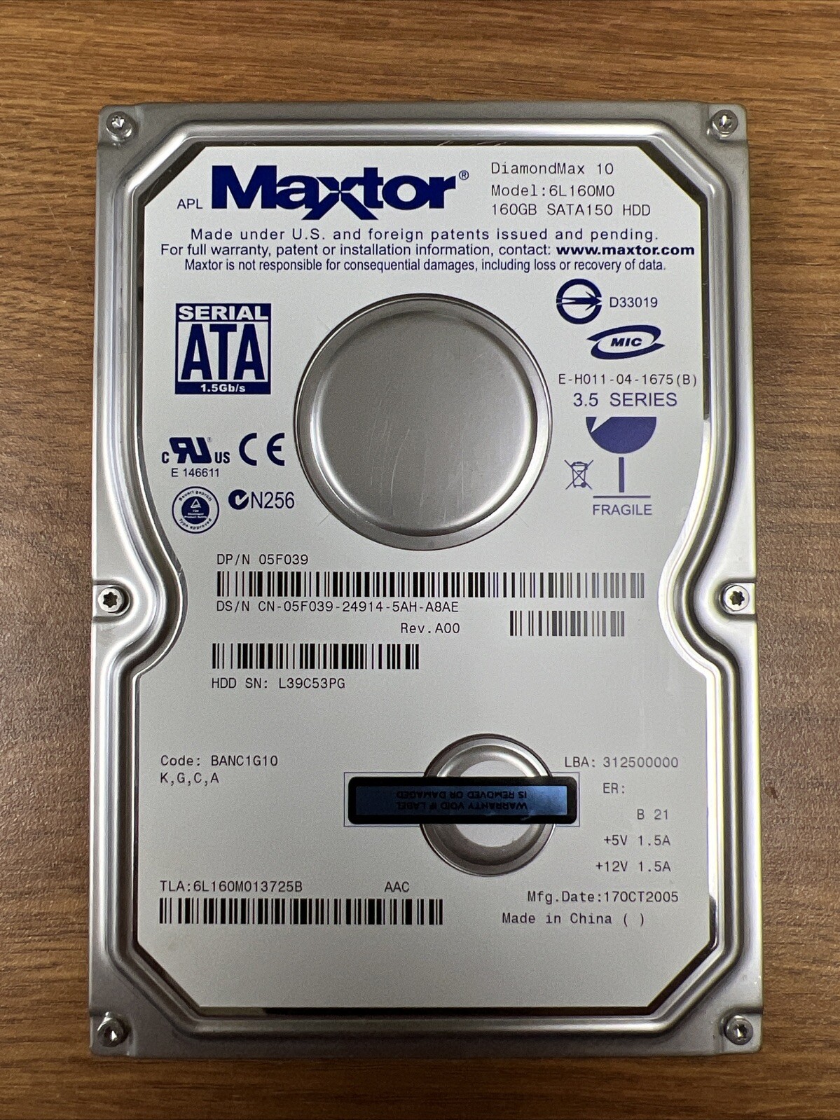 USED Maxtor DiamondMax 10 6L160M0 160G 3.5" Desktop SATA Hard Drive HDD