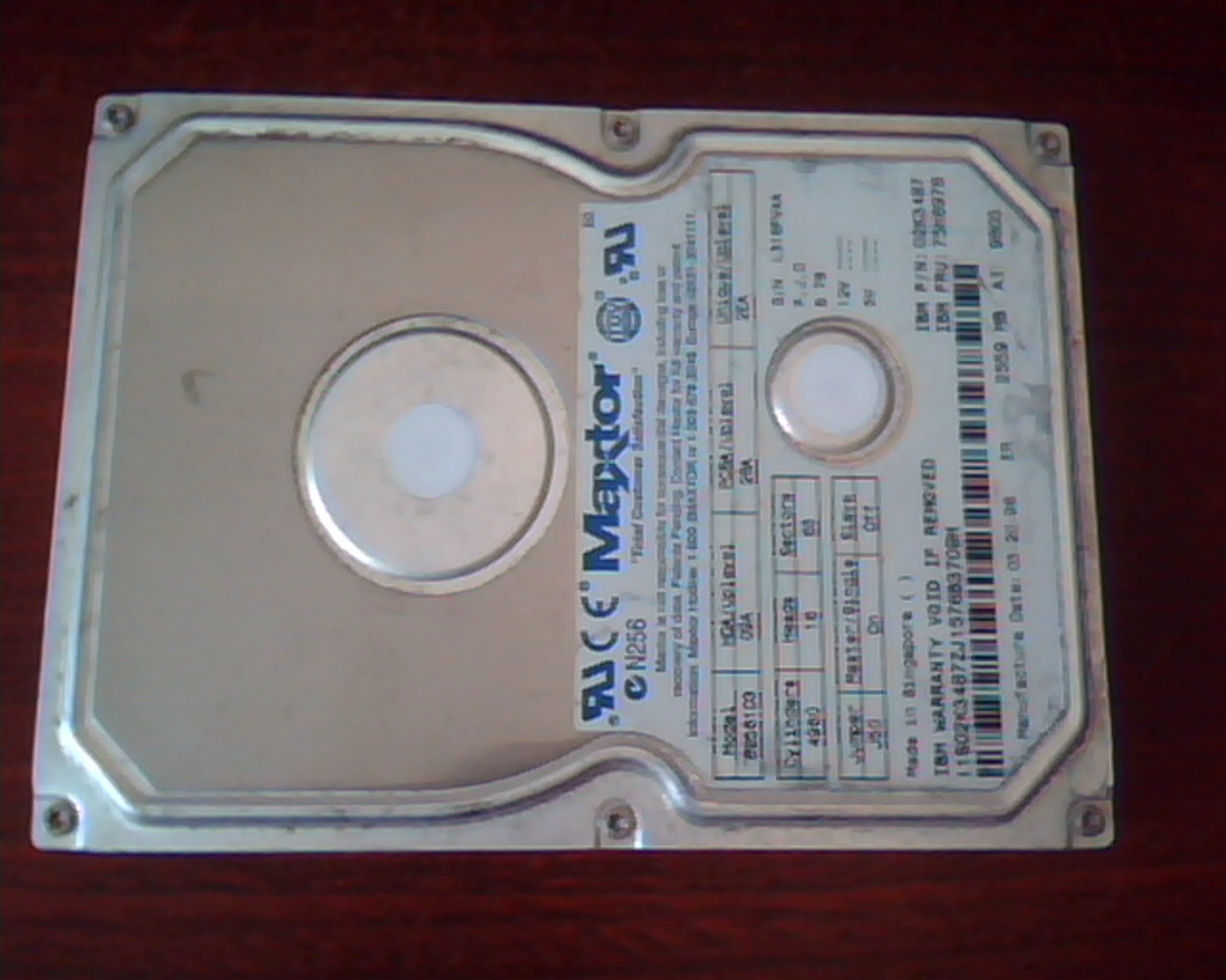 Hard Disk Drive IDE Maxtor 82561D3 09A 28A 2EA IBM 02K3487 75H8978 2559MB