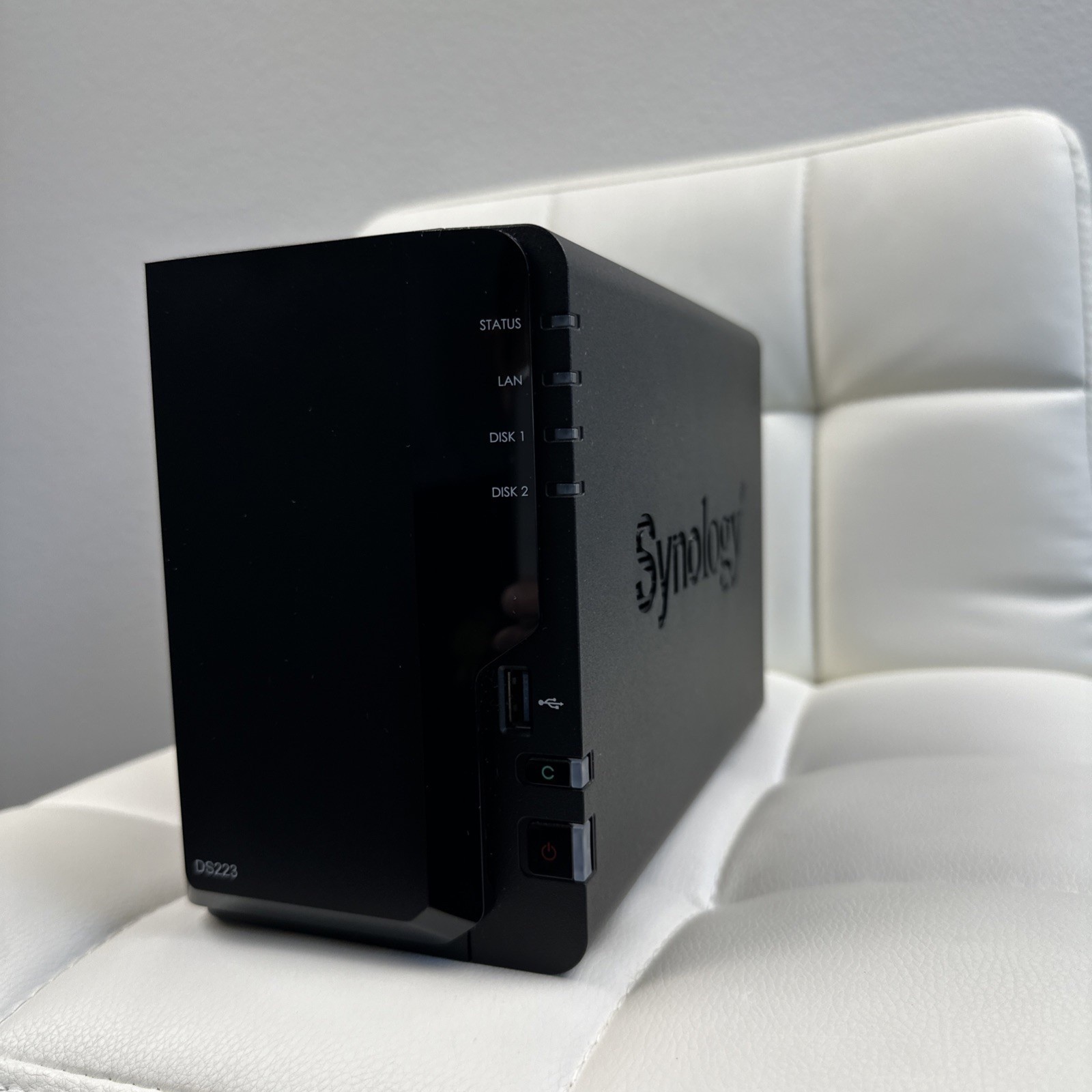 Synology DS223 2-Bay NAS DiskStation Diskless Gigabit LAN USB 3.2 w/ Box PSU
