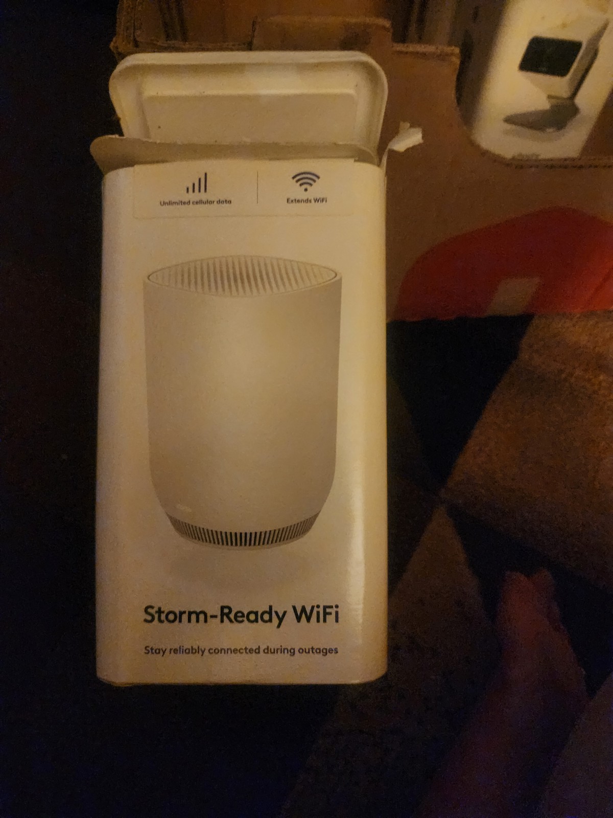 Xfinity 306855 Storm-Ready Wifi Extender 8 Internal Antennas Support: Sealed