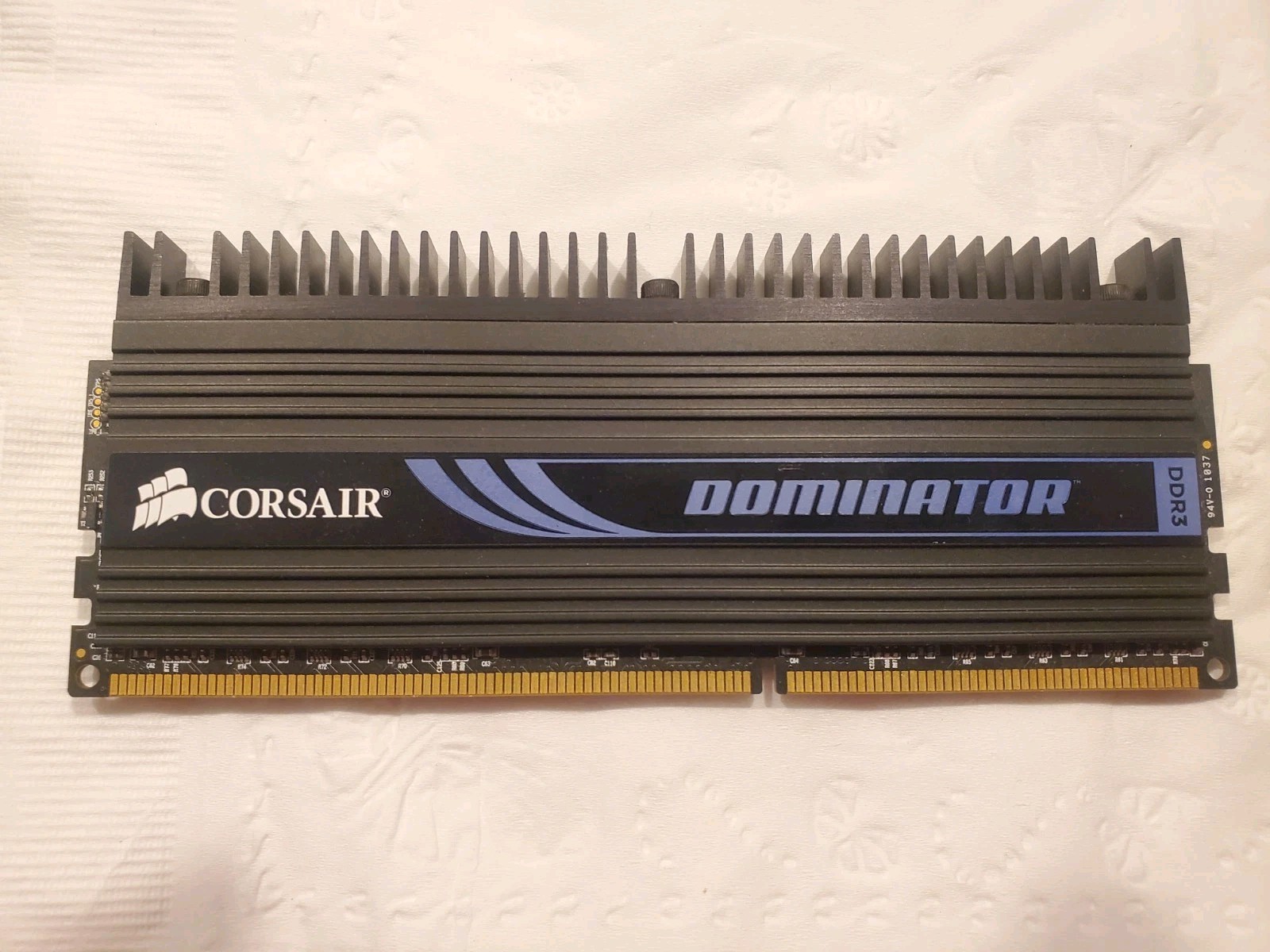 Corsair Dominator CMP12GX3M3A1600C9 4GB DDR3-1600 Gaming Desktop RAM SingleStick